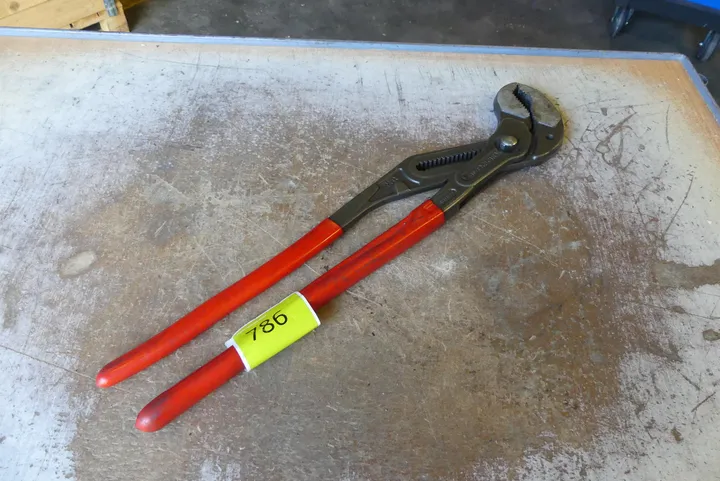Knipex Wasserpumpenzange Modell: 87 01 560